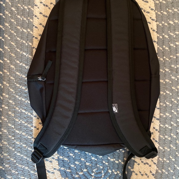 Nike NBA rare backpack - Picture 2 of 2